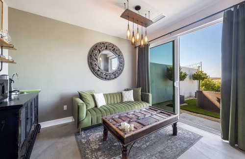 Temecula Bed & Breakfast | Domaine Chardonnay, one of Temecula Wine Country's premier residential properties, is an exclusive, privately operating, winery estate Bed & Breakfast with 3 beautifully appointed, independent guest suites for overnight accommodations, each featuring