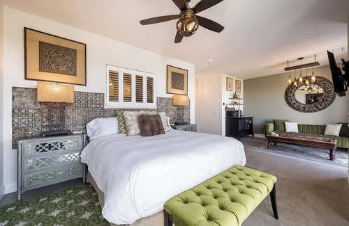 Temecula Bed & Breakfast | Domaine Chardonnay, one of Temecula Wine Country's premier residential properties, is an exclusive, privately operating, winery estate Bed & Breakfast with 3 beautifully appointed, independent guest suites for overnight accommodations, each featuring