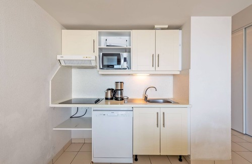 Plougonvelin Apartment | Domaine de Bertheaume by Interhome
