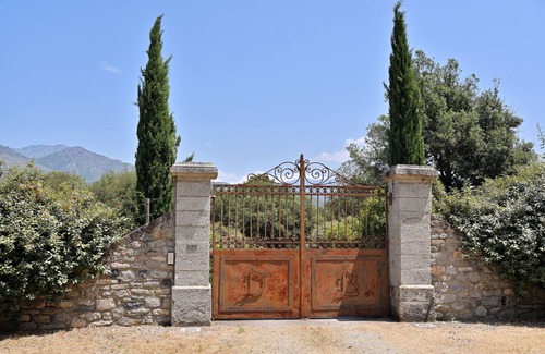 Corte Villa | Domaine de Bracciole CORTE, villa with private pool, wooded park 20ha, river