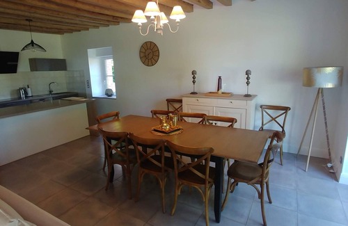 Averdon House | Domaine de Champouteau - LA BERGERIE - Large charming gîte 5* 10 people