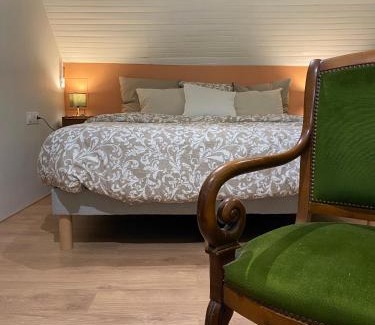 Huismes Bed & Breakfast | Domaine de la Closerie Champêtre - Chambres d'hôtes