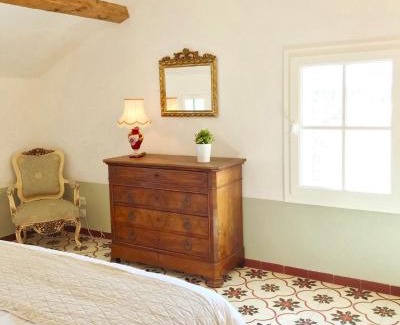 Pernes-les-Fontaines Bed & Breakfast | Domaine de La Brave