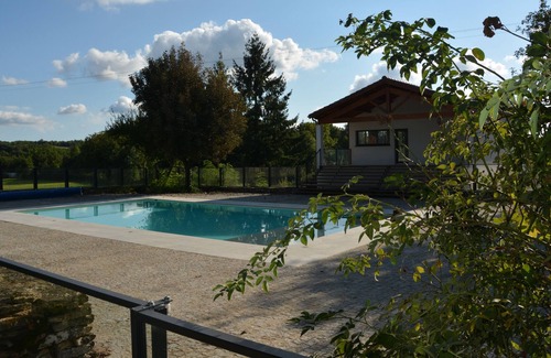 Caylus Bed & Breakfast | Domaine de Monplaisir, a prestigious place