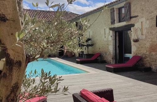 Vic-Fezensac Bed & Breakfast | Domaine de Pourrouquet - Slavic room