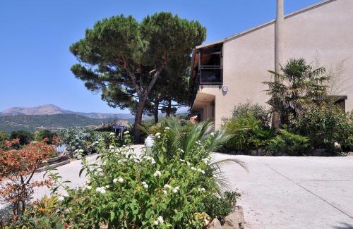 Cargese Hotel | Domaine de Saint Pierre