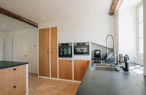 Loix Villa | Domaine des Tours - Tennis Court