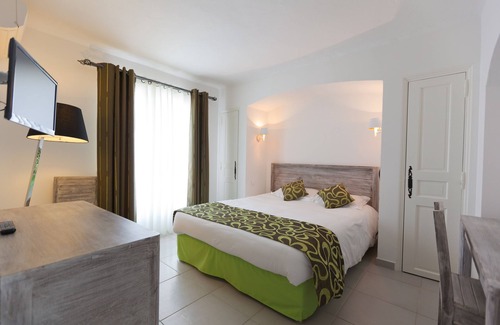 Sainte-Maxime Hotel | Domaine du Calidianus