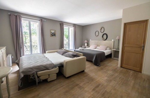 Saint-Genis House | Domaine Castell de Blés