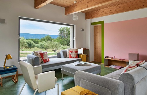Villelaure Bed & Breakfast | Domaine La Ferme HI bride