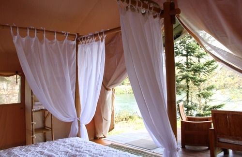 Coutras Bed & Breakfast | Domaine le lac bleu