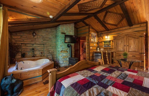 Mauricie Bed & Breakfast | Domaine Riviere Sacacomie Manoir
