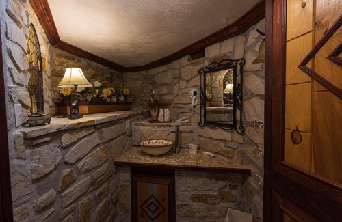 Mauricie Bed & Breakfast | Domaine Riviere Sacacomie Manoir