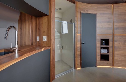 La Conception Ski Chalet | Dome at Bel Air - Ideal for a couple - Private Jacuzzi & shared sauna - Bbq
