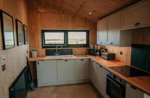 Yarmouth Apartment | Dome Meadows 4 At Tapnell Farm