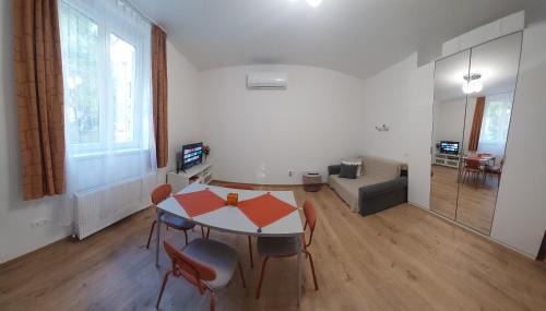 Gyardulo Apartment | DOME - Népliget Apartman