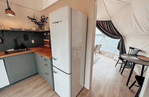 LaHave Cottage | Dome One - Experience the ocean like never before. Private hot tub!