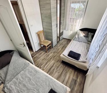 Balatonszepezd House | Domi ház - Panoráma Nyaraló