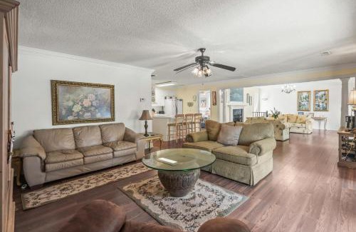 Surfside Beach House | Domingos Beach Bungalow- The Coffee House