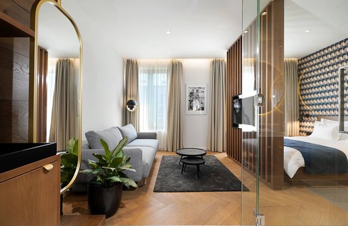 Stari Grad Hotel | Dominic Smart & Luxury Suites - Edition
