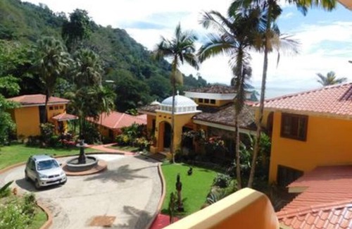 Marina Vista Villa | Dominical Ocean Compound