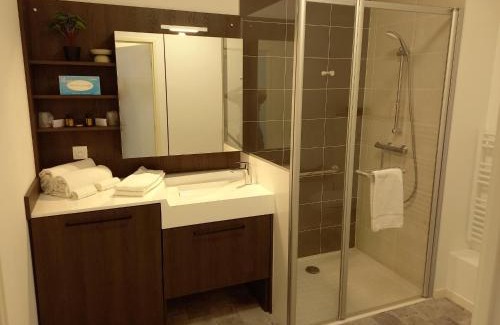 Serris Apartment | DOMITYS SARIA
