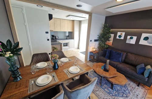 Houthem House | Domus 4 by Interhome