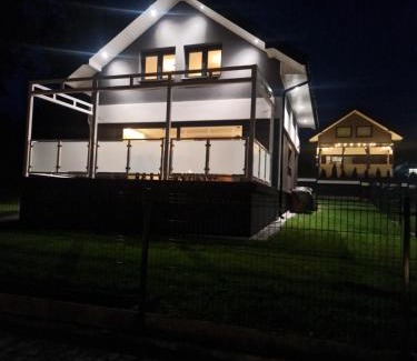 Zwierzyniec Villa | Domy na Roztoczu Aleja Lipowa B,G,J,K Sauna Jacuzzi Kajaki