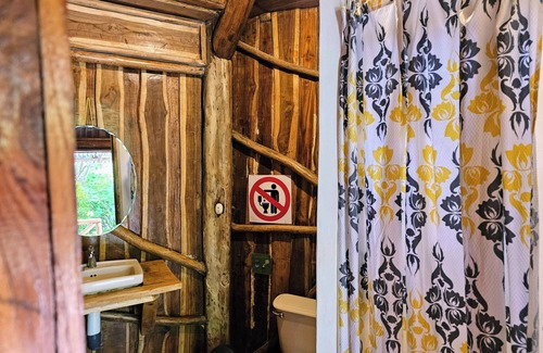 Playa Santa Teresa Cabin | Don Jons Lodge -Surf & Yoga
