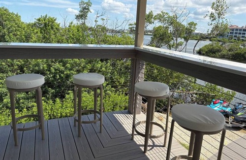 Palm Island Apartment | Don Pedro Island: Canal w. dock and 5-Min to Beach