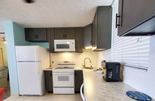 Bonita Springs Condo | Don's Bonita Beach & Tennis Club 1 Bedroom Condo by Redawning