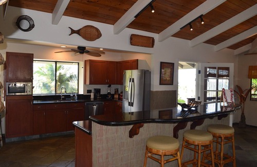 Kailua-Kona House | Don`t miss out on This Amazing Home for your vacation.