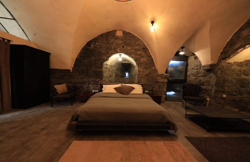 Tiberias Old City House | Dona Castle