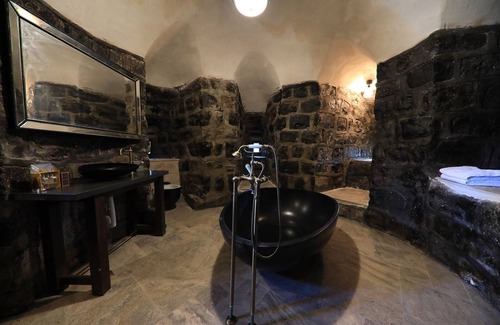 Tiberias Old City House | Dona Castle