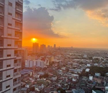 Santo Cristo Apartment | Dona Rosalinda Crib