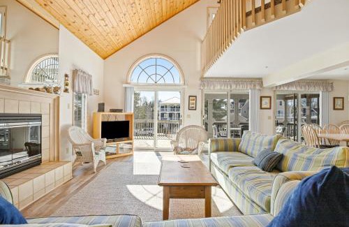 Caine Woods House | Donarum House 206