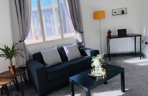 Doncaster Apartment | Doncaster City Centre Deluxe