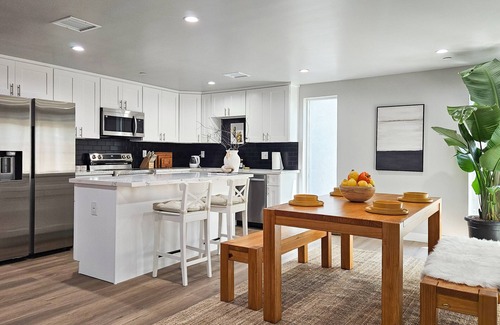 Mid City House | Dondo Stay