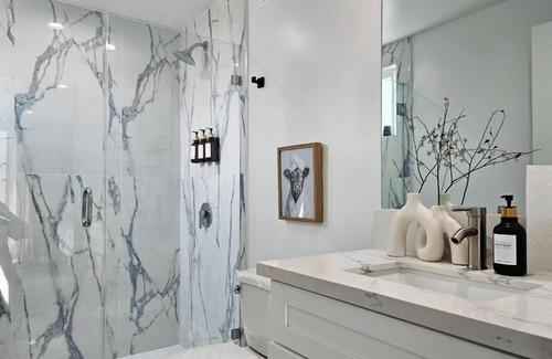 Mid City House | Dondo Stay