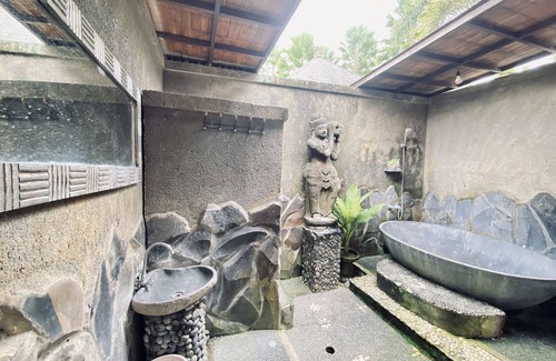 Abiansemal House | Dong Loka Guesthouse Bali