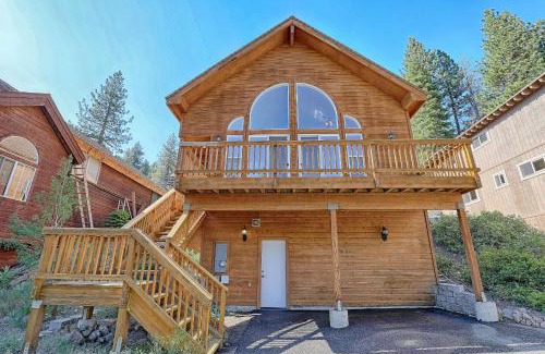 Truckee House | Donner Lake Home Walk to the Lake Trails & Family Activities