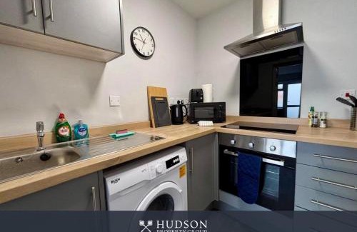 Donnington Apartment | Donnington Apartments - Studio 1