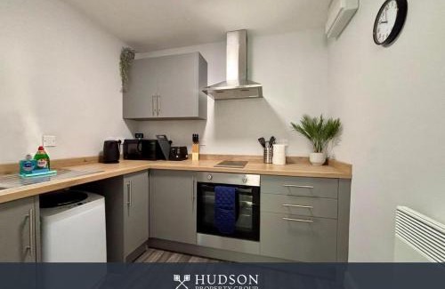 Donnington Apartment | Donnington Apartments - Studio 3