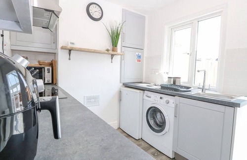 Caister-on-Sea Cottage | Donnys Plaice