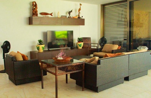 Progreso Municipality House | Donoussa Beach home