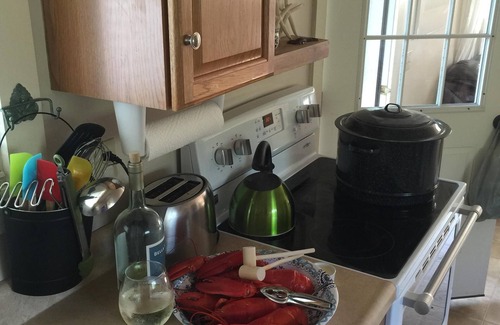 Southwest Harbor Cottage | Don’t miss out on your vacation! Come stay at this on site marina property
