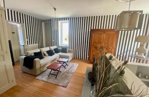 Donville-les-Bains Villa | Donvillaise 15 pers : jacuzzi, 8 min à pied plage