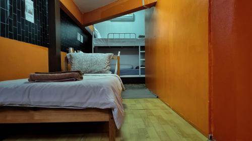 Nana Cabin | Doodle Lodge Bangkok