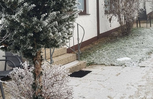 Niedenstein Apartment | Doppelzimmer - D&B Staycation Resort