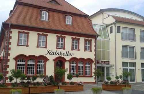 Vetschau/Spreewald House | Doppelzimmer 2 Neubau, Dusche/WC - Hotel Garni zum Alten Ratskeller Vetschau